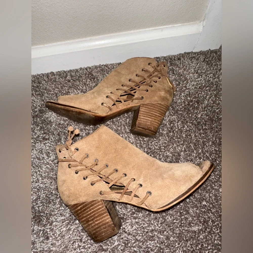 LUCKY BRAND Women's LK-HARTLEE dress Sandal - Picture 13 of 16